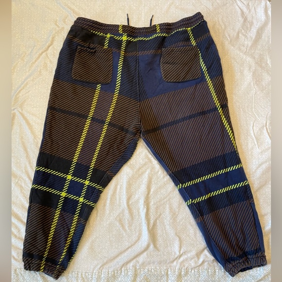 Ivy Park x Adidas Allover Print Sweat Pants (All Gender) - Picture 2 of 3